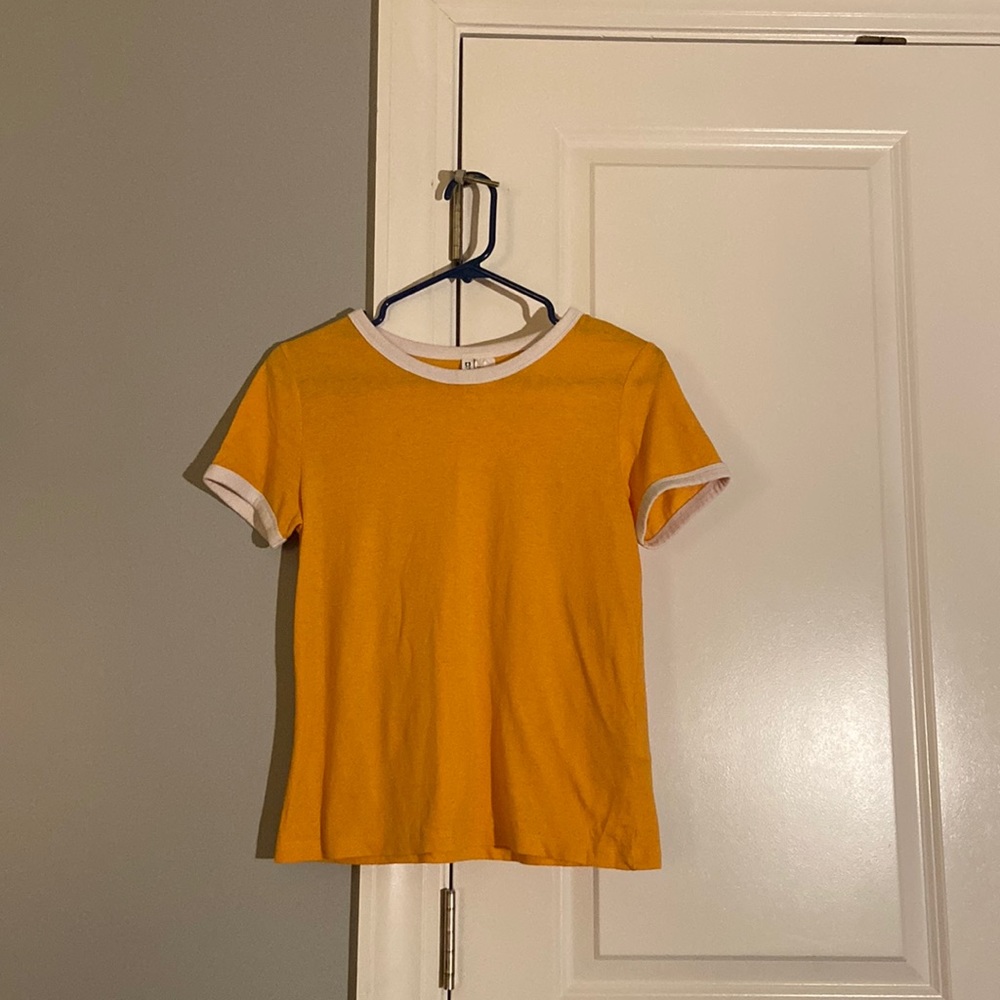 yellow top